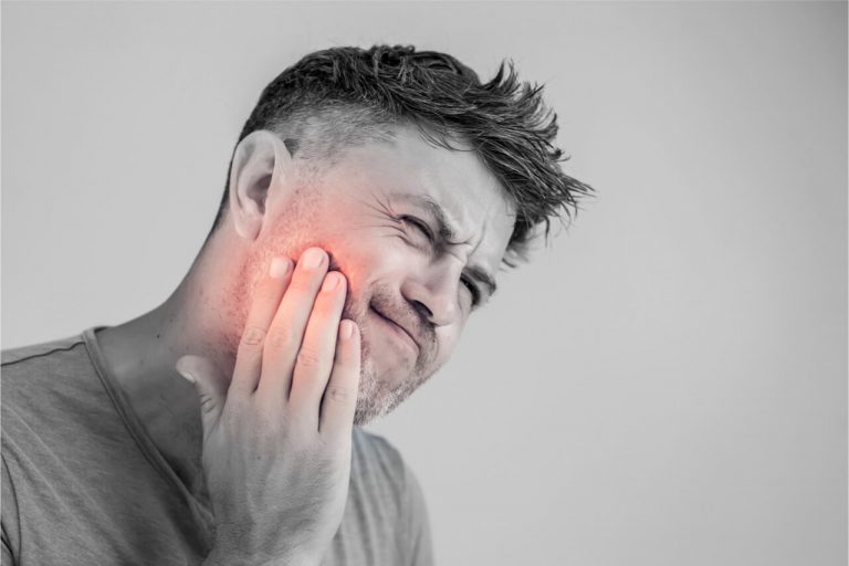 Is It Normal To Feel Jaw Pain After Tooth Extraction?